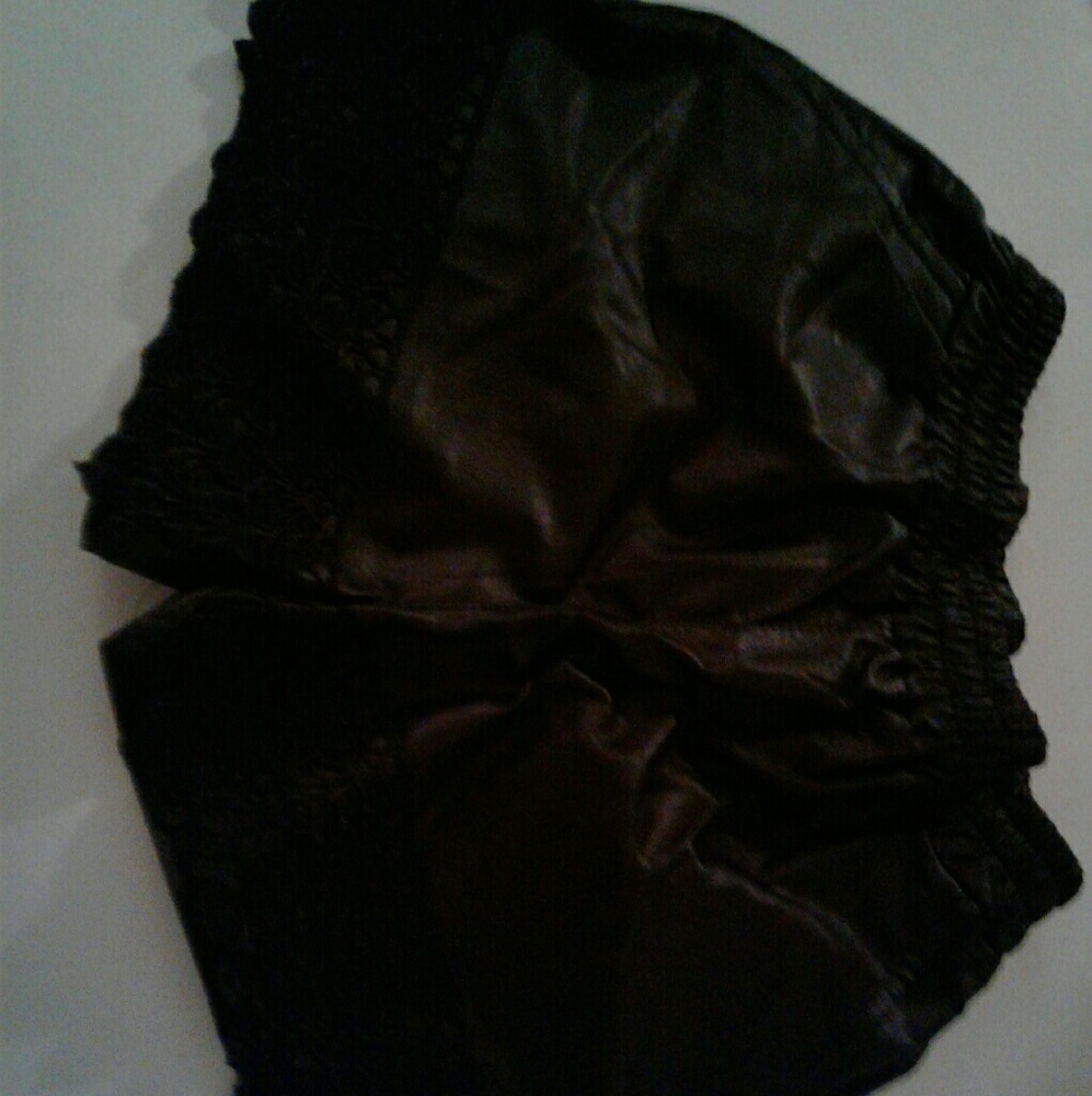 Faux leather lace ladies shorts